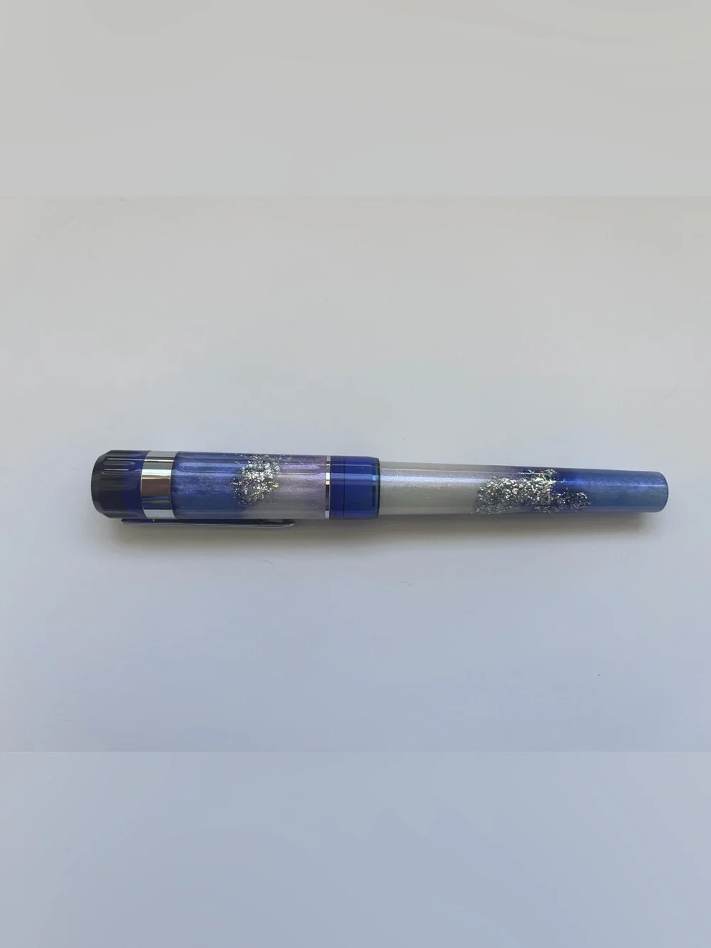 New Benu Exclusive Fountain Pen Tribute Swan Lake Broad Nib Shimmer Blue White